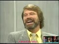 Glen Campbell - When Bagpipes Go Bad (funny bagpipes fail on live TV, 1982) Billy Connolly