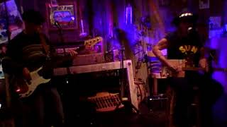 Big Bill Broonzy on Cigar Box Guitar