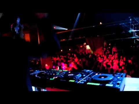 Markus Schulz @ Gossip, Vancouver BC - 11/27/09 - Ferry Corsten - Brain Box (Markus Schulz Remix)