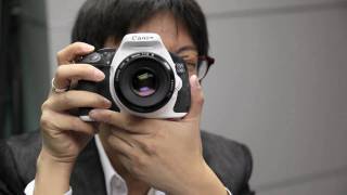 Kai painted another DSLR (this time Canon!)