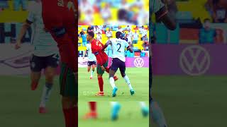 Ronaldo Destroying Great Players 😈