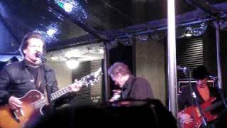 I&#39;m So Glad I&#39;m Not Married