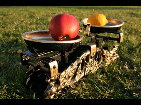 3kg Antique Scale, Vintage Soviet Market Scales, Office decor, Kitchen Scale, Cast Iron