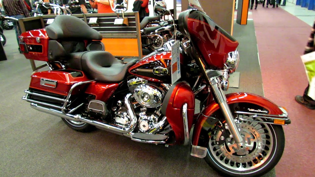 2012 Harley-Davidson Touring Ultra Classic Electra Glide at 2012 Montreal Motorcycle Show