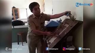 Wasis, SMK N 2 Bawang, Manfaatkan Gelombang Radio Ciptakan Pendeteksi Longsor di Banjarnegara