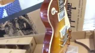 Video thumbnail for Epiphone Les Paul Standard Plus-Top Pro Honey Burst by Gitarhuset Norge