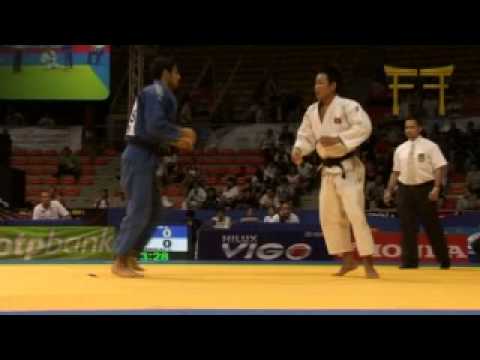 Ippon of the Week 33 - RUS v LAO - 2008 Junior Worlds