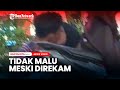 Remaja Berkerudung Asyik Ciuman Tidak Malu Meskipun Direkam