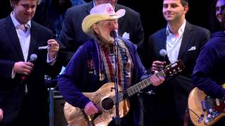 Willie Nelson - Roll Me Up and Smoke Me When I Die (Live at Farm Aid 2012)