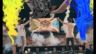 Dimitri Vegas &amp; Like Mike vs W&amp;W - Crowd Control (Official Music Video)