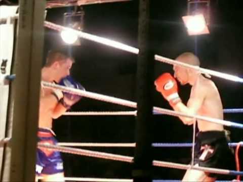 Cathal Foley (Siam Warriors Ireland) vs Robbert Horrocks (Super Gym England)