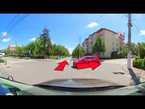 Direcție STÂNGA⬅️ intrând pe un drum cu SENS UNIC (intersecție dirijată prin indicatoare)