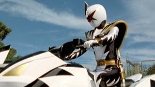 Black Ranger vs White Ranger ATV Fight | E16 | Dino Thunder | Power Rangers Official