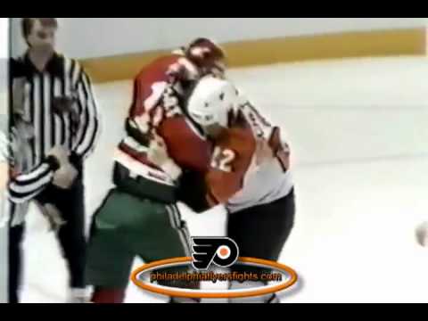 Jan 14, 1986 Al Stewart vs Rick Tocchet New Jersey Devils vs Philadelphia Flyers