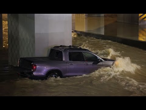 Water main break floods 16th Avenue northwest