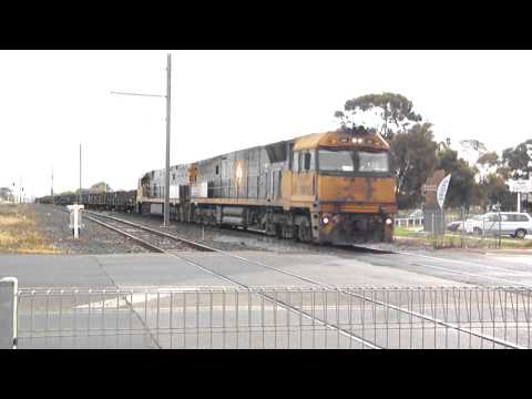 Australian Locomotives - Pacific National - PW4