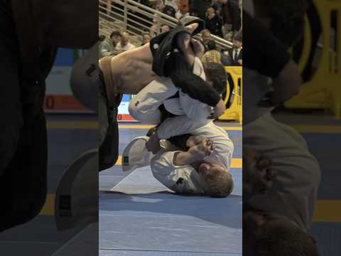Armbar Sequence from Cole Abate at Worlds 2023 | AOJ+ aojplus.com