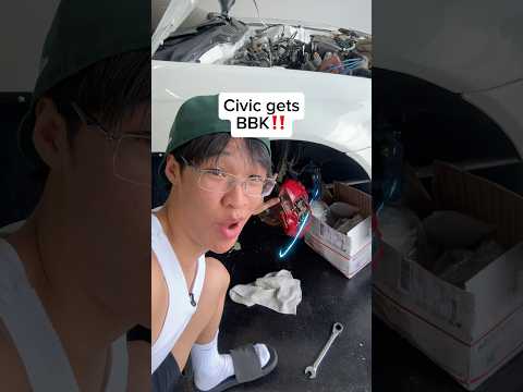 Most big brake kits for Civics are $$$… I found Brembos that fit my 2000 turbo Civic for only…. 👀
