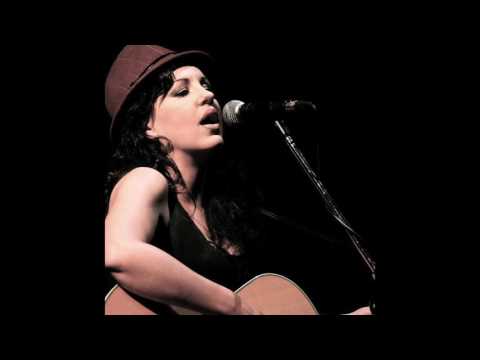 Sarah Gillespie - The Bees and the Seas