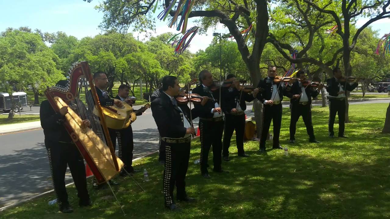 Promotional video thumbnail 5 for Mariachi Melodias De Mexico