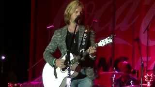 Craig Wayne Boyd - "I Walk The Line" (Johnny Cash Cover) Live in Charlotte, NC (Speed Week 5/23/15)