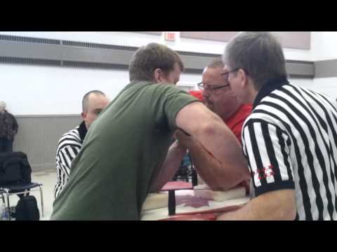 Mark MacPhail vs Shawn Ross (left hand)