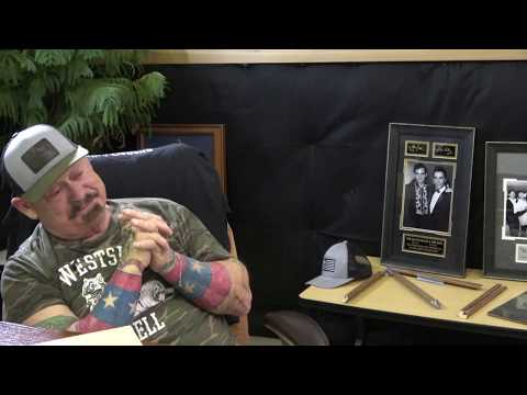 Louie's Lesson - Tips to get a better squat!