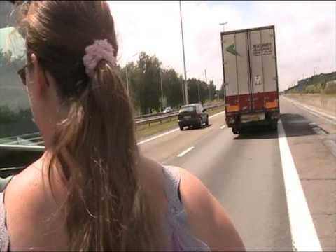 Mika fans on their way to TW Classic 12-07-2010