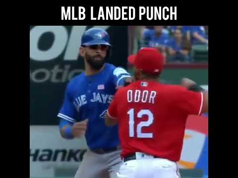 6 years ago today, Rougned Odor punch José Bautista in the face with a mean right hook, 05/15/2022