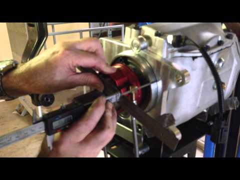 Adjusting 1400 series bearing