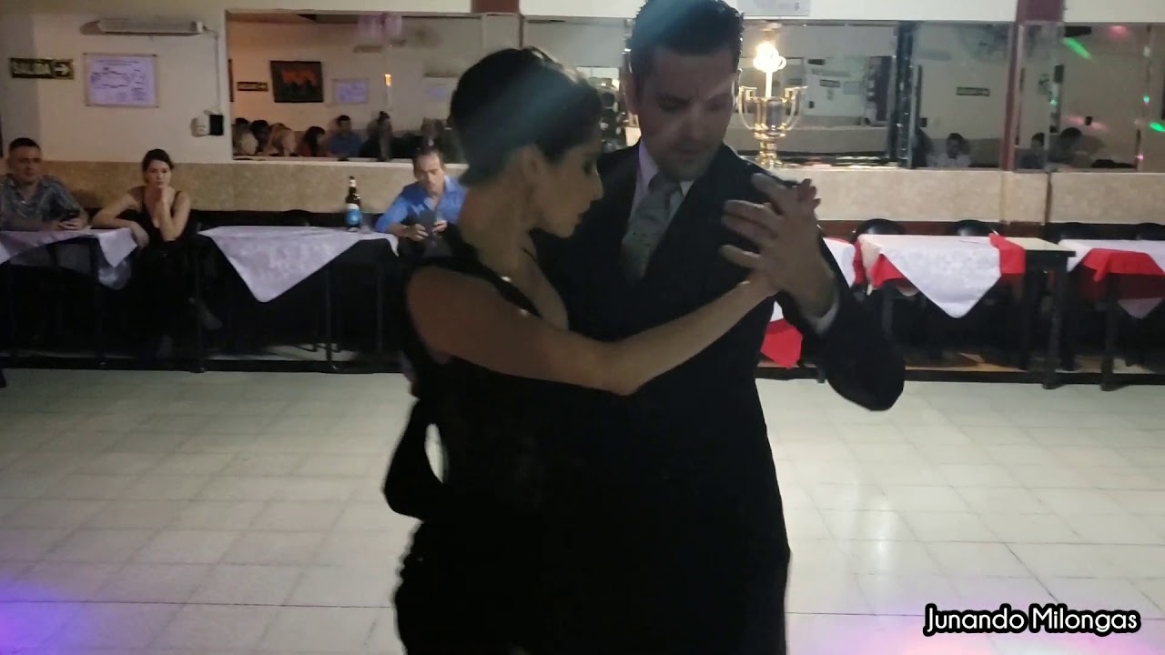 Leandro Capparelli & Natalia de Assuncao