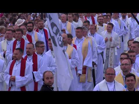 Nie lękajcie się (procesja księży) - Siewcy Lednicy - Lednica 2018