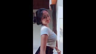 Download lagu Tiktok ID Part 24 CEWEK SMP TAPI SUDAH BERISI mp3