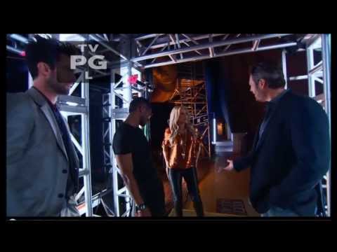 blake shelton and usher get impressed with shakira's good shape