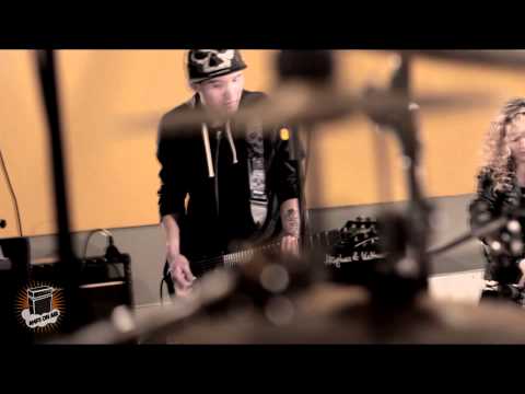 Abysmatic - "Warp Beast" LIVE @ ampsonair.com 26.10.2013