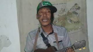Download lagu Pengamen jalanan nyanyi lagu aku takut kehilanganmu mp3