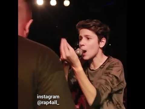 El quinto escalón replik