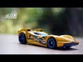 Hot Wheels Looney Tunes Scoopa Di Fuego