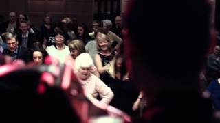 Jump On The Wagon Wheel with Nathan Carter!