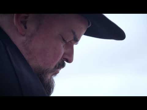 "Unfinished Plan. The Path of Alain Johannes" - Clip Alain