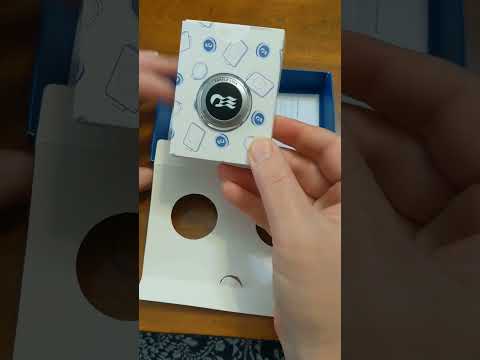 Princess Cruise Line: How to find your free lanyard with your Medallion