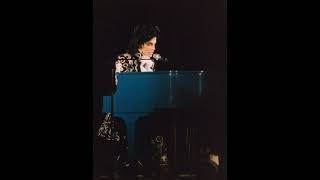 Starfish &amp; Coffee (Washington DC, 10-11-88) - Prince