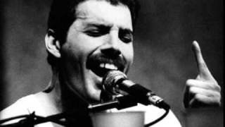 The Greatest and Most Powerful Singer Ever - Freddie Mercury (singing &quot;How can I go on?&quot; - live)