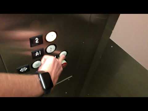 4K 30fps: DOVER Hydraulic Elevators At PVCC (KSC Building) - Phoenix, AZ (May Take)