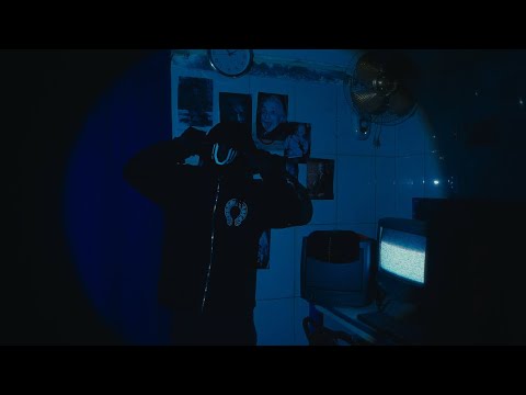 GelloGenius - E=mc2 (Music Video)