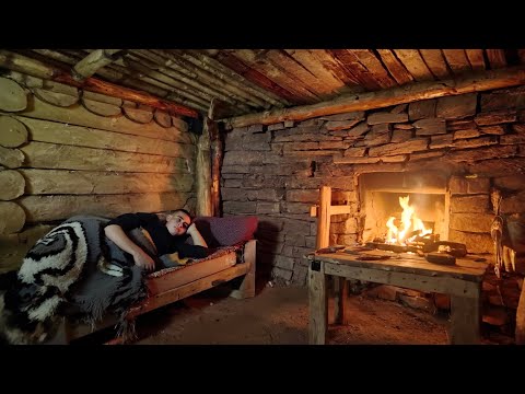 Man Builds Most Secret Underground Survival Shelter