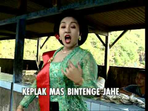 Kripik Telo Puhung - Titiek Nourma