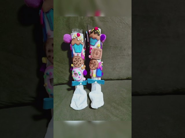 Vídeo relacionado con DiULi Calcetines Divertidos Mujer, 12 Pares Calcetines Tobilleros Algodón con Estampados Divertidos, Calcetín Graciosos Cortos Regalo para Mamá, Niña, Cumpleaños Halloween Navidad (Set A Tallas 35-38)