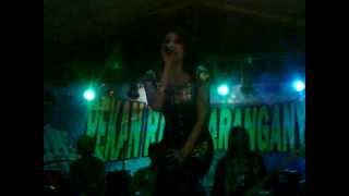 Download lagu Via Vallen-Dont Worry (Tony Q)- @stadion 45.mp4 mp3