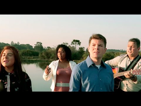 É bom louvar ao Criador Vilson, Michel, Michelle e Silvana